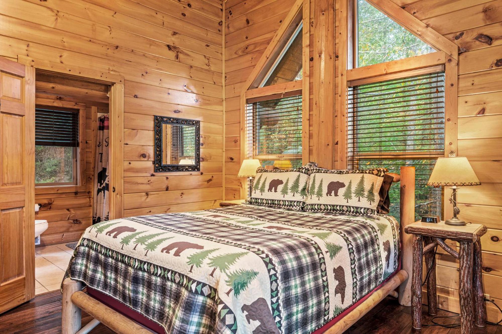 Relaxation Retreat - Pickleball Cabin - Wi-Fi, Fire Pit With Bar, Ev, Game Room, Hot Tub, Pool Access - Mins To Pf 세비어빌 외부 사진