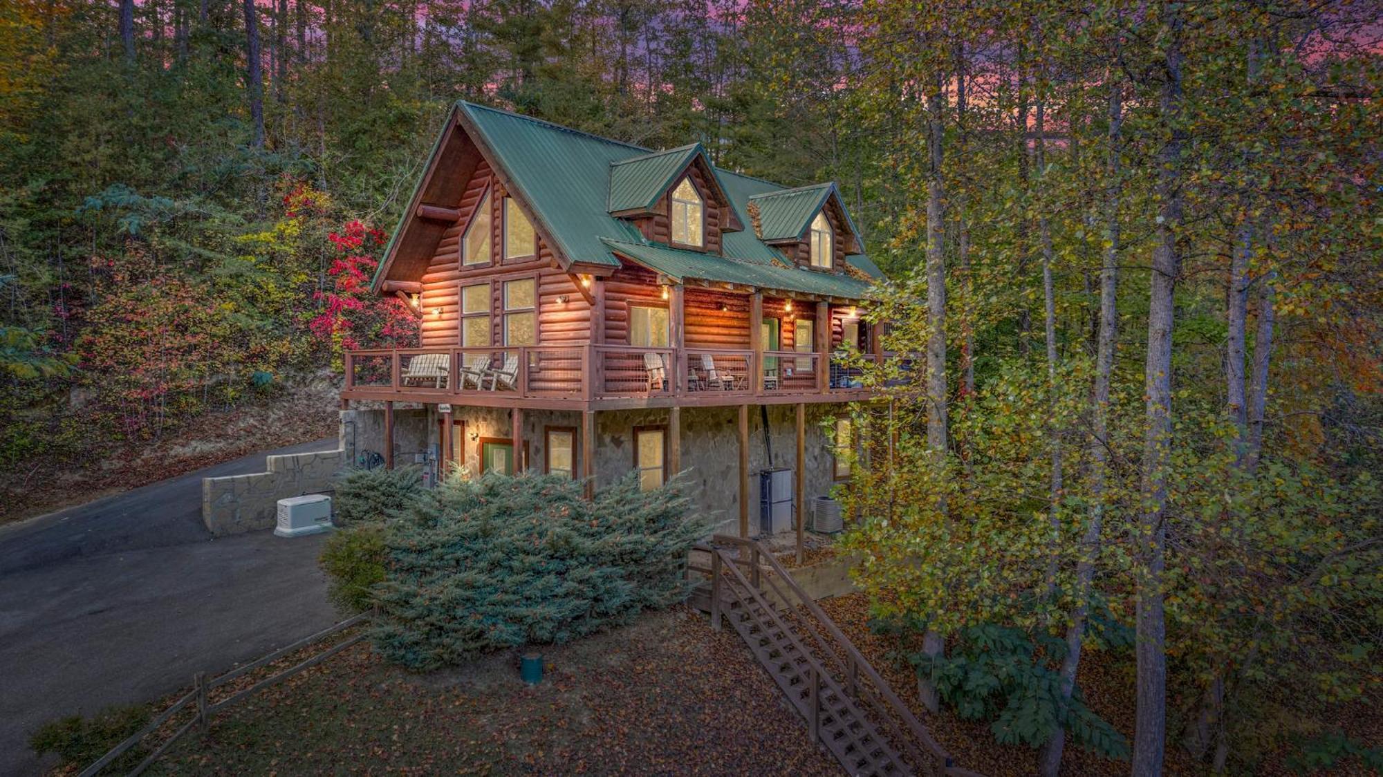 Relaxation Retreat - Pickleball Cabin - Wi-Fi, Fire Pit With Bar, Ev, Game Room, Hot Tub, Pool Access - Mins To Pf 세비어빌 외부 사진