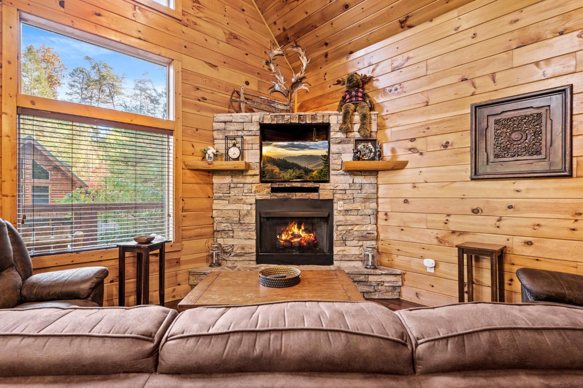 Relaxation Retreat - Pickleball Cabin - Wi-Fi, Fire Pit With Bar, Ev, Game Room, Hot Tub, Pool Access - Mins To Pf 세비어빌 외부 사진