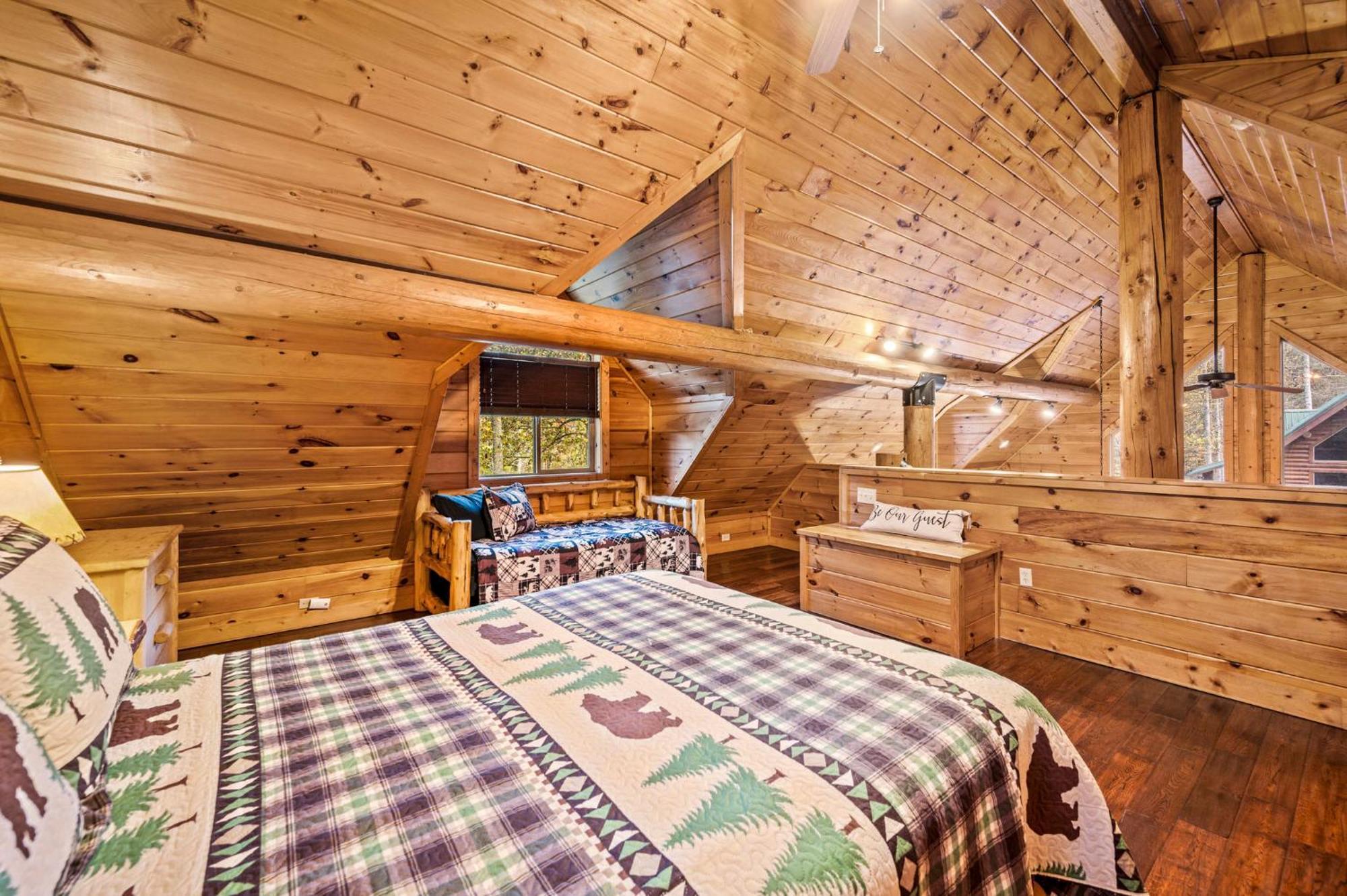 Relaxation Retreat - Pickleball Cabin - Wi-Fi, Fire Pit With Bar, Ev, Game Room, Hot Tub, Pool Access - Mins To Pf 세비어빌 외부 사진