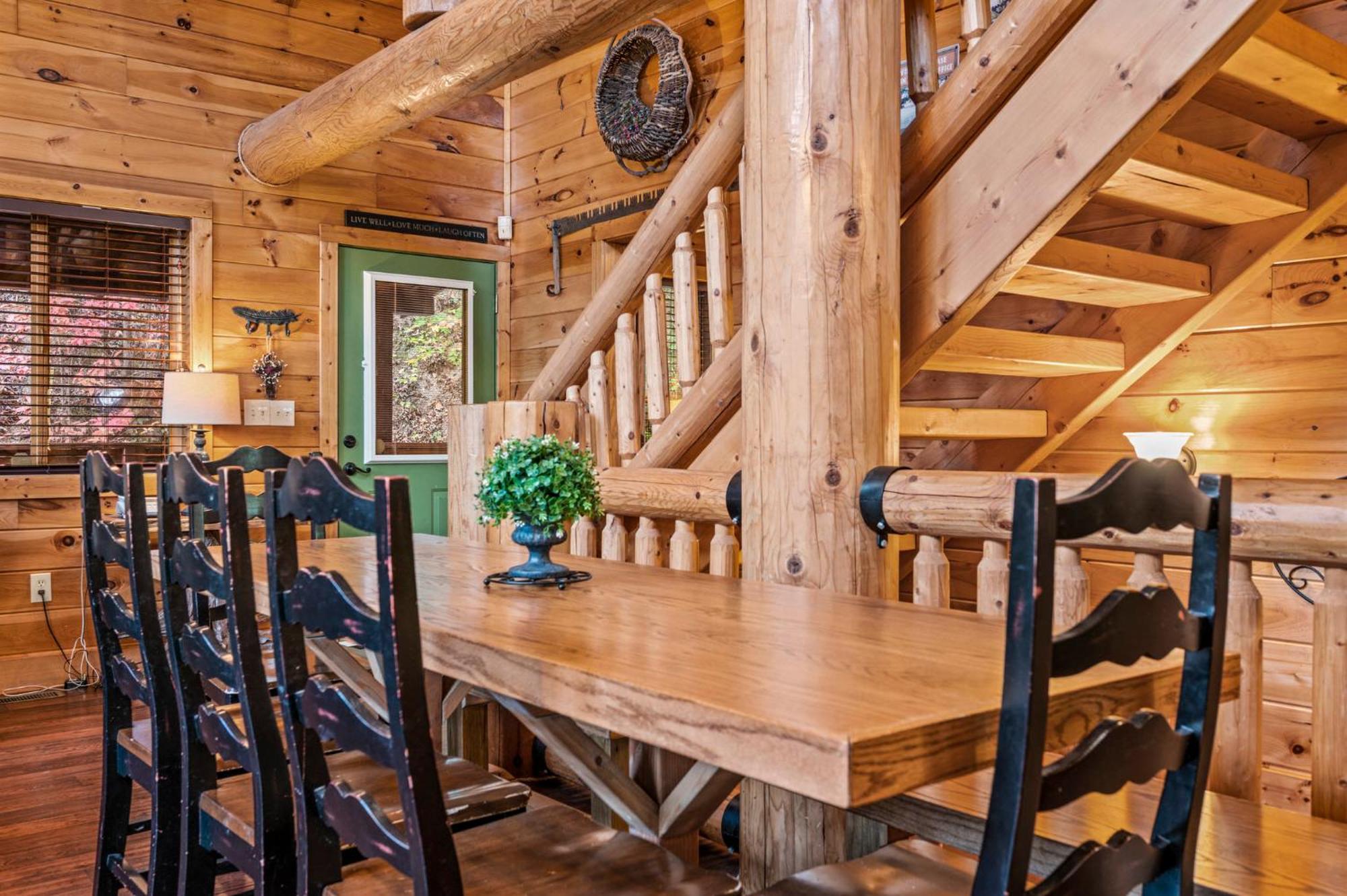 Relaxation Retreat - Pickleball Cabin - Wi-Fi, Fire Pit With Bar, Ev, Game Room, Hot Tub, Pool Access - Mins To Pf 세비어빌 외부 사진